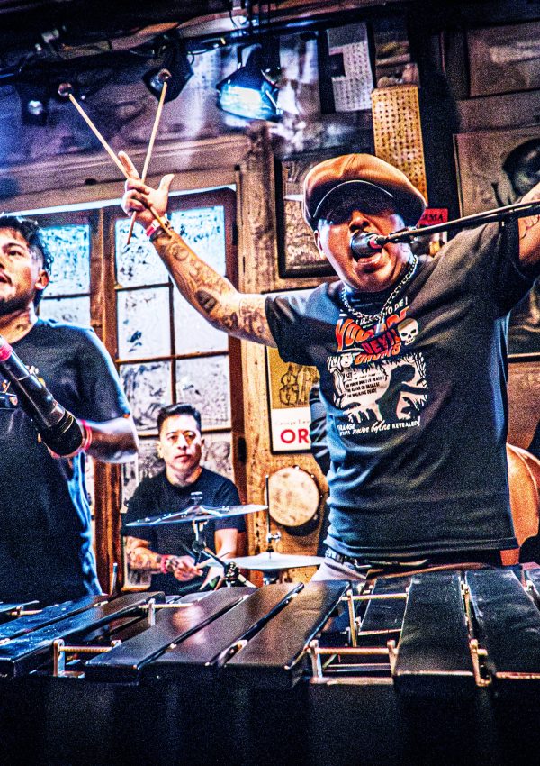 Son Rompe Pera – LONDON Featured Image